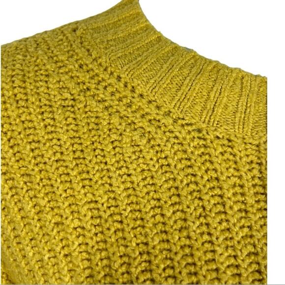 American Eagle Soft & Cozy Crewneck Chunky Knit Yellow Medium Oversized Sweater - Picture 4 of 10